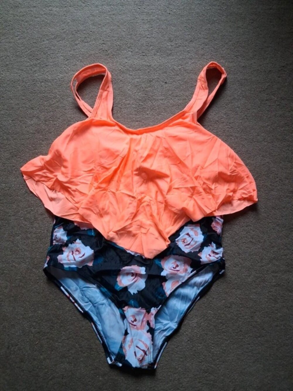2 piece swim suit